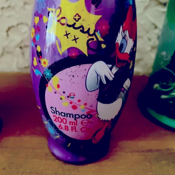 1 Princess Bubble Bath & 1 Cinderella & 1 Disney Daisy Shampoo - All New - Picture 4 of 6